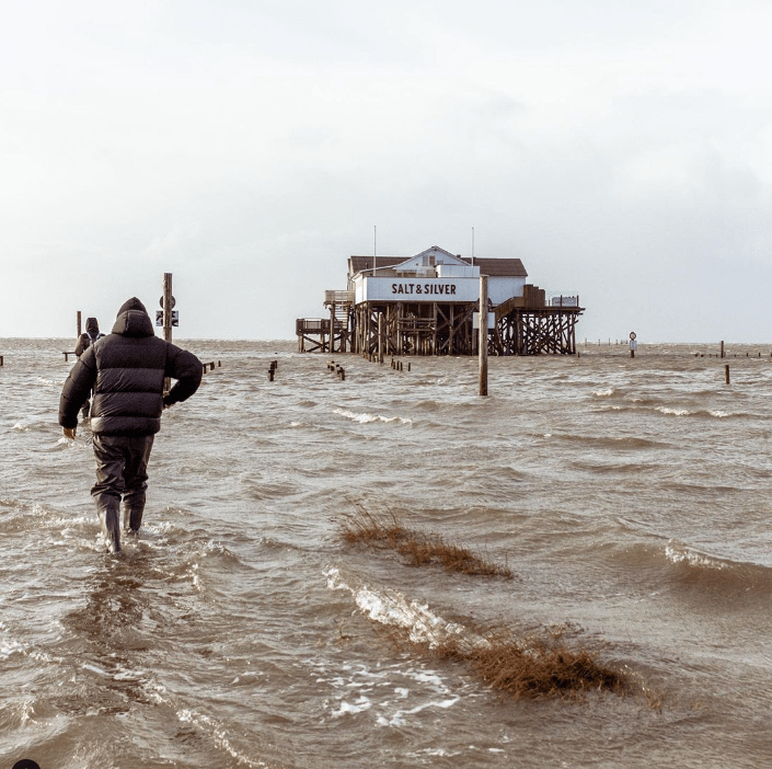 Ostsee in Aufruhr Aktuelle Entwicklungen des Hochwassers