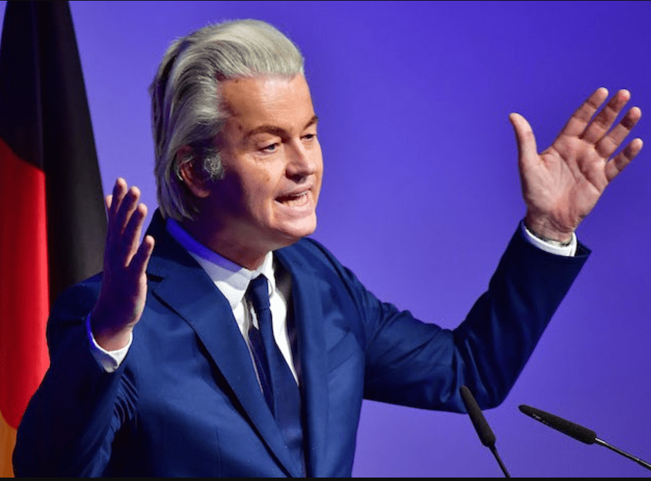 Wilders feiert einen Sieg bei den Niederlande Wahlen